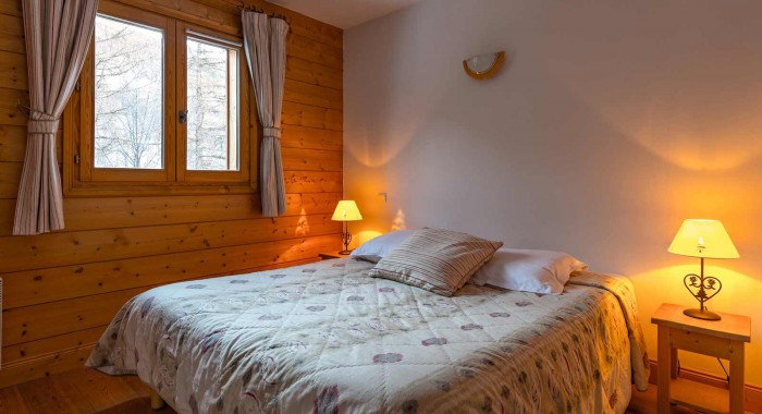 Le Hameau du Rocher Blanc, Serre Chevalier ski chalet, image 4